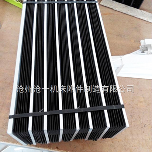 大型升降平臺(tái)風(fēng)琴防護(hù)罩